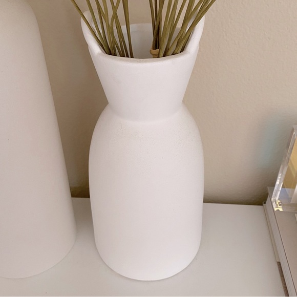 [SOLD] Project 62 Pitcher Vase - Cottagecore Ceramic Provincial Vase - Picture 5 of 8